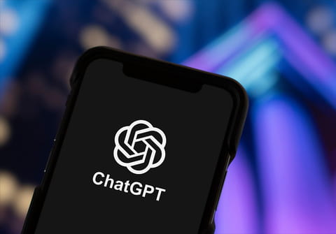 ChatGPT pr&eacute;pare sa r&eacute;volution avec des applis int&eacute;gr&eacute;es et des agents autonomes