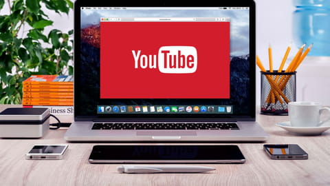 Transcription YouTube&nbsp;: transcrire une vid&eacute;o en texte