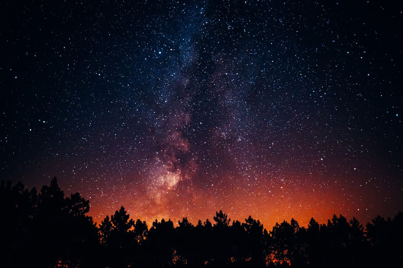 Un phénomène astronomique exceptionnel illuminera la nuit de rouge cette semaine