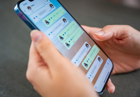 WhatsApp peut enfin traduire les messages r&eacute;dig&eacute;s dans d'autres langues