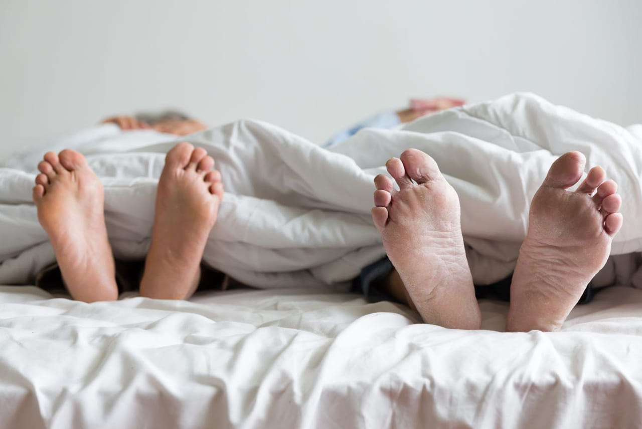 Finies les disputes au lit ! Cette méthode scandinave sauve le sommeil des couples