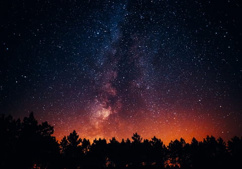 Un ph&eacute;nom&egrave;ne astronomique exceptionnel illuminera la nuit de rouge cette semaine