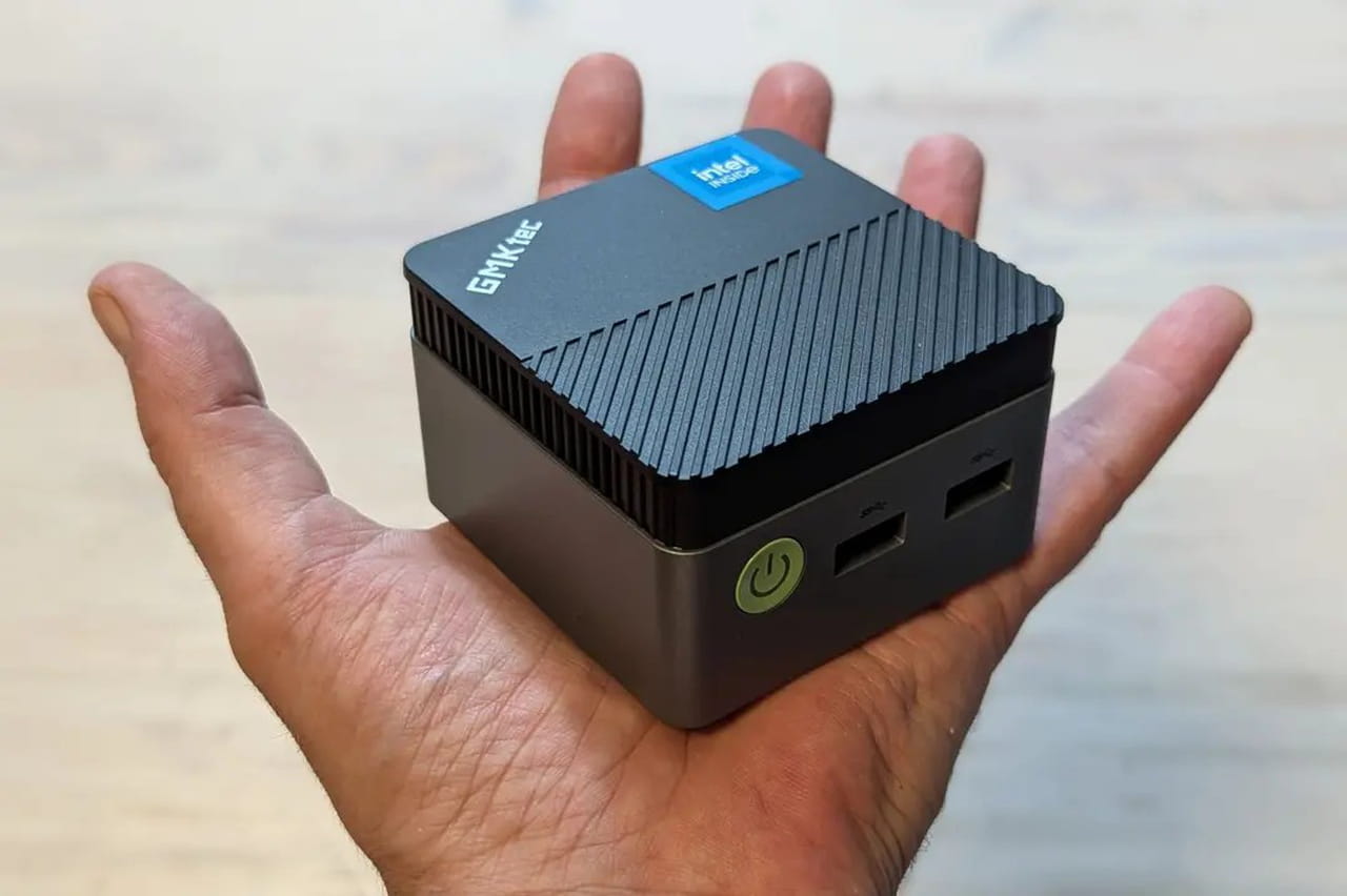 Ce PC miniature tient dans le creux de la main - Et il fait tout comme un grand