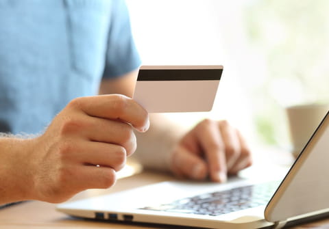 Voil&agrave; pourquoi vos virements bancaires risquent d'&ecirc;tre bloqu&eacute;s &agrave; No&euml;l cette ann&eacute;e