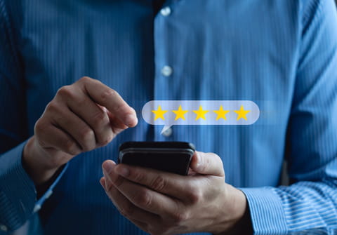 Le coup du vote&nbsp;: c'est la nouvelle arnaque sur WhatsApp pour voler votre compte