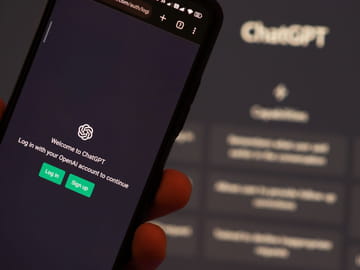 La publicité devrait bientôt arriver dans ChatGPT pour les comptes gratuits