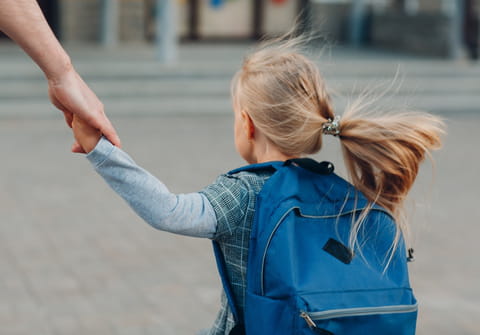 Ces nouvelles arnaques visent les parents &agrave; l'approche de la rentr&eacute;e scolaire