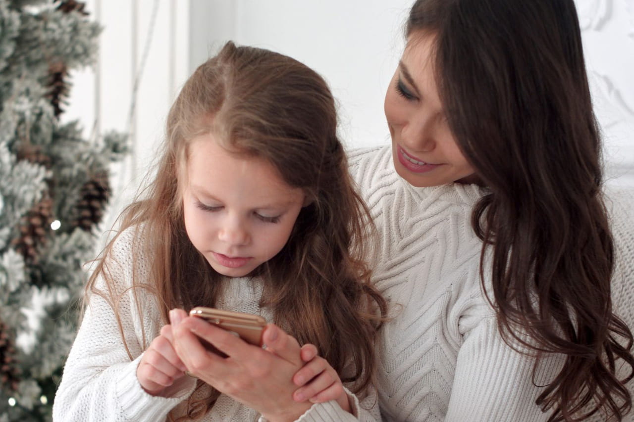 Votre Wi-Fi rame en ce moment ? Le coupable est sous vos yeux, au milieu du salon
