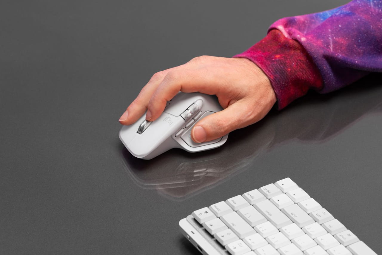 Logitech MX Master 4 : une souris à retour haptique pour les pros