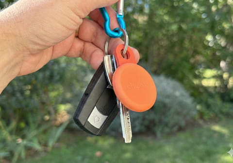 Test Chipolo Loop et Card&nbsp;: des trackers Bluetooth universels et rechargeables