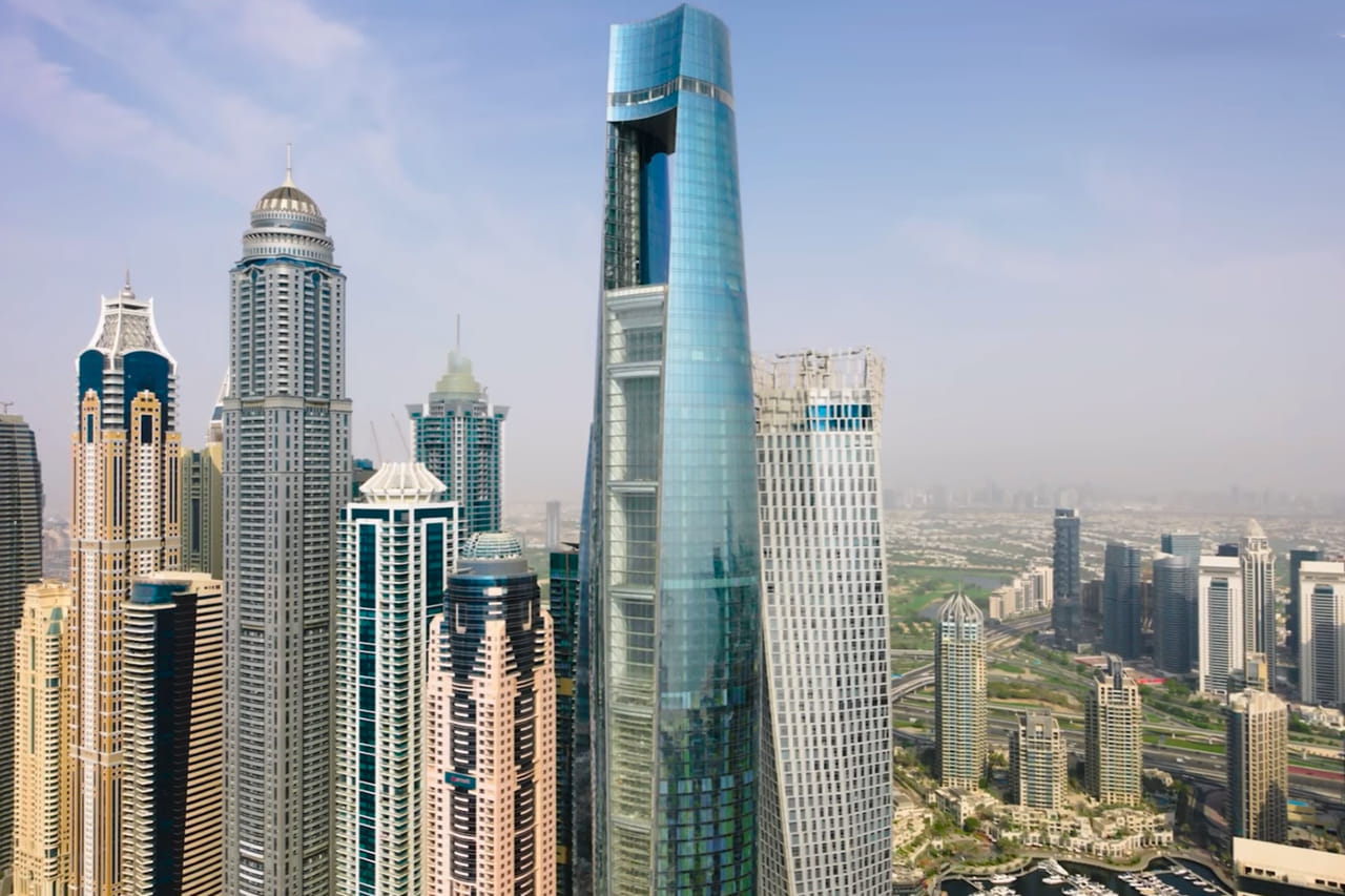Encore plus grand que la Tour Eiffel : c'est l'hôtel le plus haut du monde