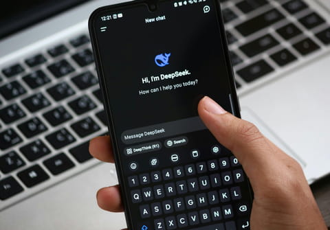 DeepSeek accusé de fuite de données : comment s'en protéger ?