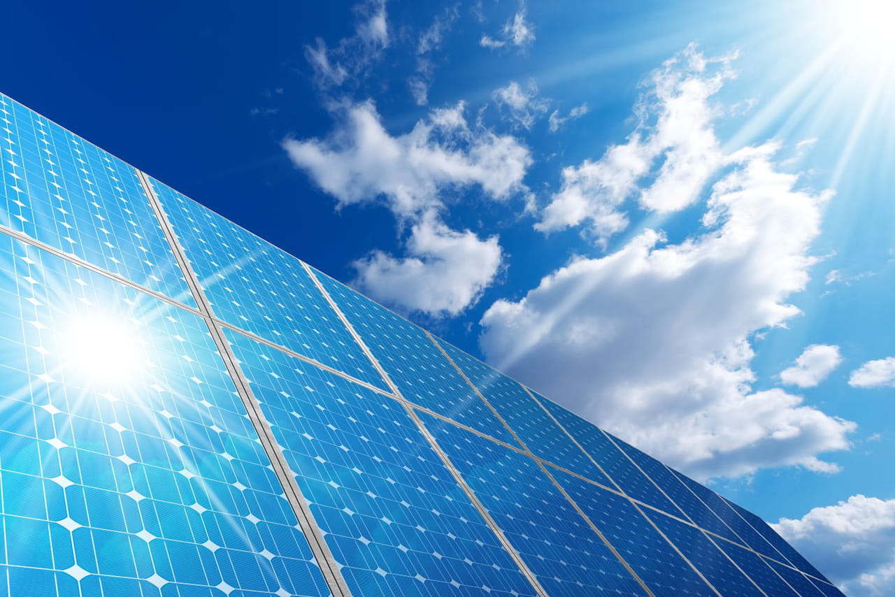 2 heures d'électricité gratuite par jour : que cache la nouvelle offre étonnante d'Engie ?