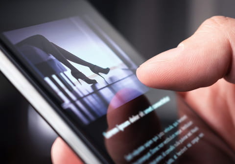 Avec la v&eacute;rification d'&acirc;ge, de nouveaux sites porno percent sur la Toile&hellip; sans aucun contr&ocirc;le