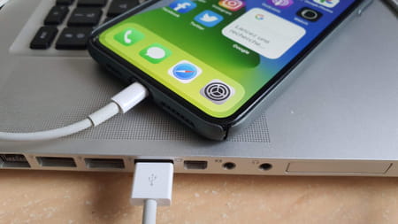 Copier Vos Photos et Vidéos sur une Clé USB / Disque Externe (iPhone/iPad)  