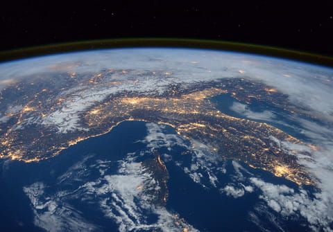 Google Earth permet désormais de remonter le temps pour voir la Terre dans le passé