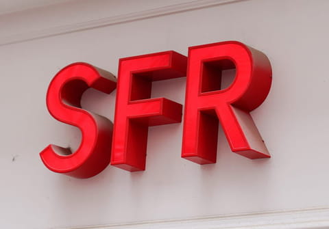 Après Free, SFR va aussi rembourser les frais de résiliation de Bouygues