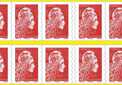 La Poste remplacera le timbre rouge par un service numérique
