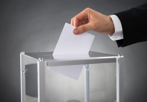 Plus besoin d'aller &agrave; la police&nbsp;: vous pouvez maintenant faire une procuration enti&egrave;rement en ligne