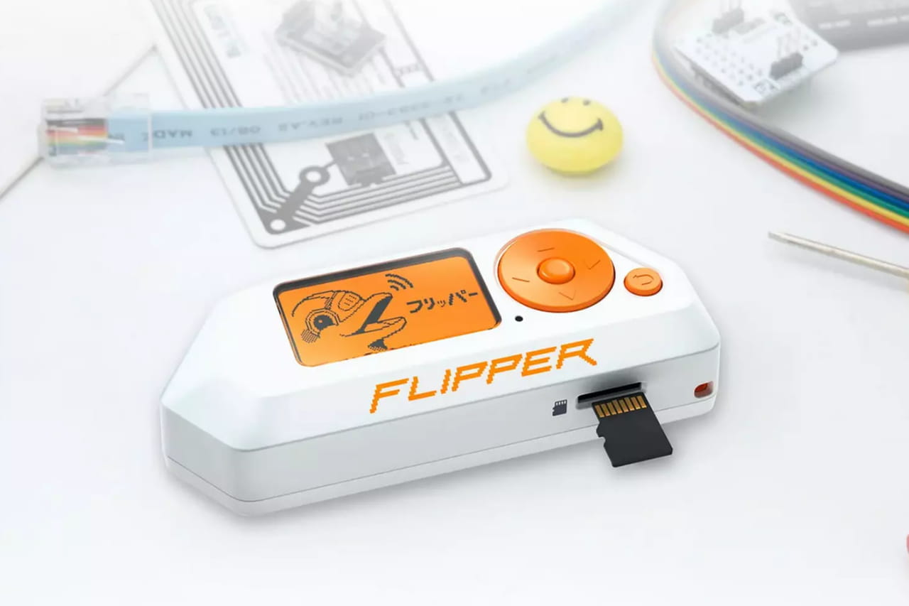 Flipper Zero : le gadget qui peut pirater plus de 200 modèles de voiture