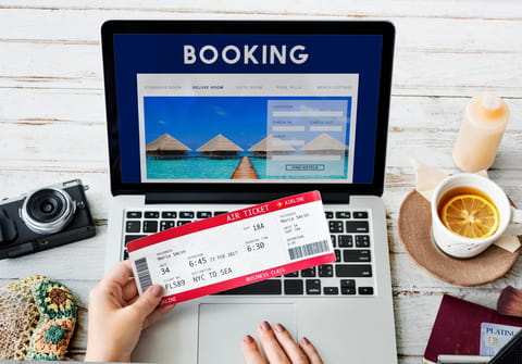 Comparateur malin&nbsp;: payez vos billets d'avion et h&ocirc;tels moins cher gr&acirc;ce &agrave; Surfshark