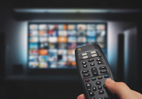 Free offre 8&nbsp;cha&icirc;nes t&eacute;l&eacute; &agrave; ses abonn&eacute;s pour la nouvelle ann&eacute;e