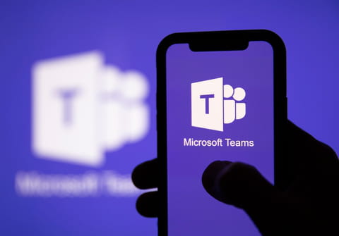 Microsoft améliore Teams en s'inspirant des réseaux sociaux