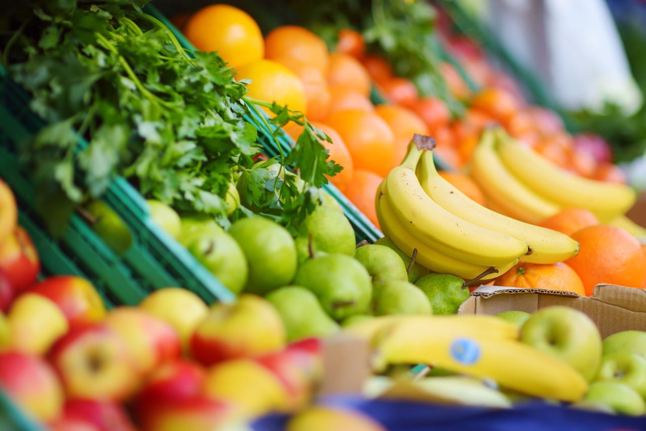 Ces fruits vendus en supermarché ne sont pas du tout frais : ils ont parfois plus d'un an !