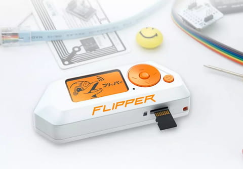 Flipper Zero&nbsp;: ce gadget &eacute;lectronique en vente libre peut maintenant pirater plus de 200&nbsp;mod&egrave;les de voitures